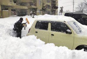 سرما، ژاپن را منجمد کرد/ ۱۷ کشته و بیش از ۹۰ زخمی تاکنون